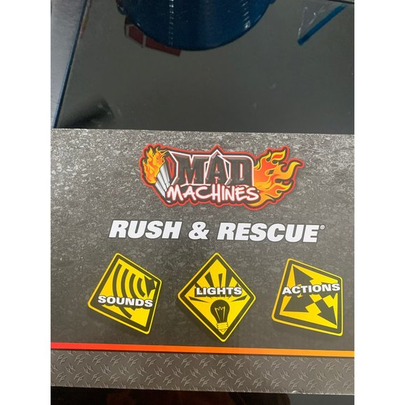 Mad Machines Rush and Rescue Tow Truck Toy - Picture 6 of 6